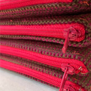 Large wallet, bright pink zipper